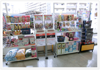 福岡店 内観